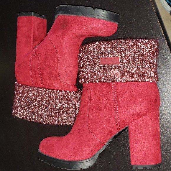 Circus Red booties - Picture 2 of 11